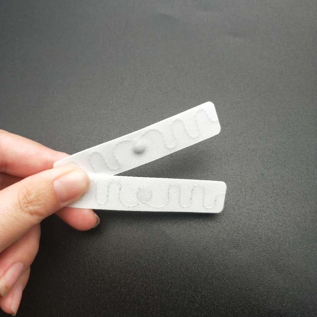 RFID洗滌標簽RI-X018 70*15mm 布草洗滌標簽 酒店布草洗滌 醫院布草洗滌